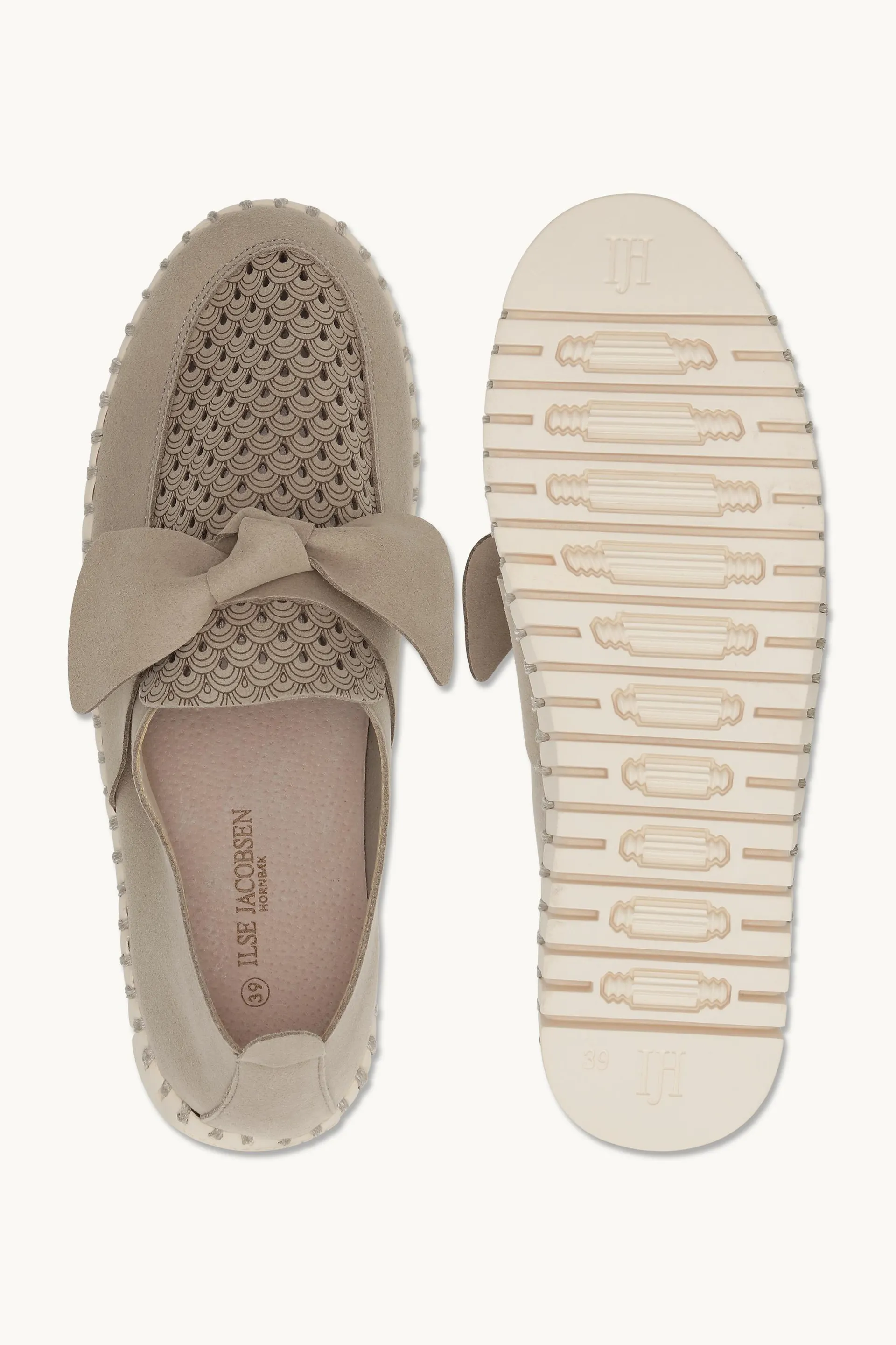 Tulip Loafer