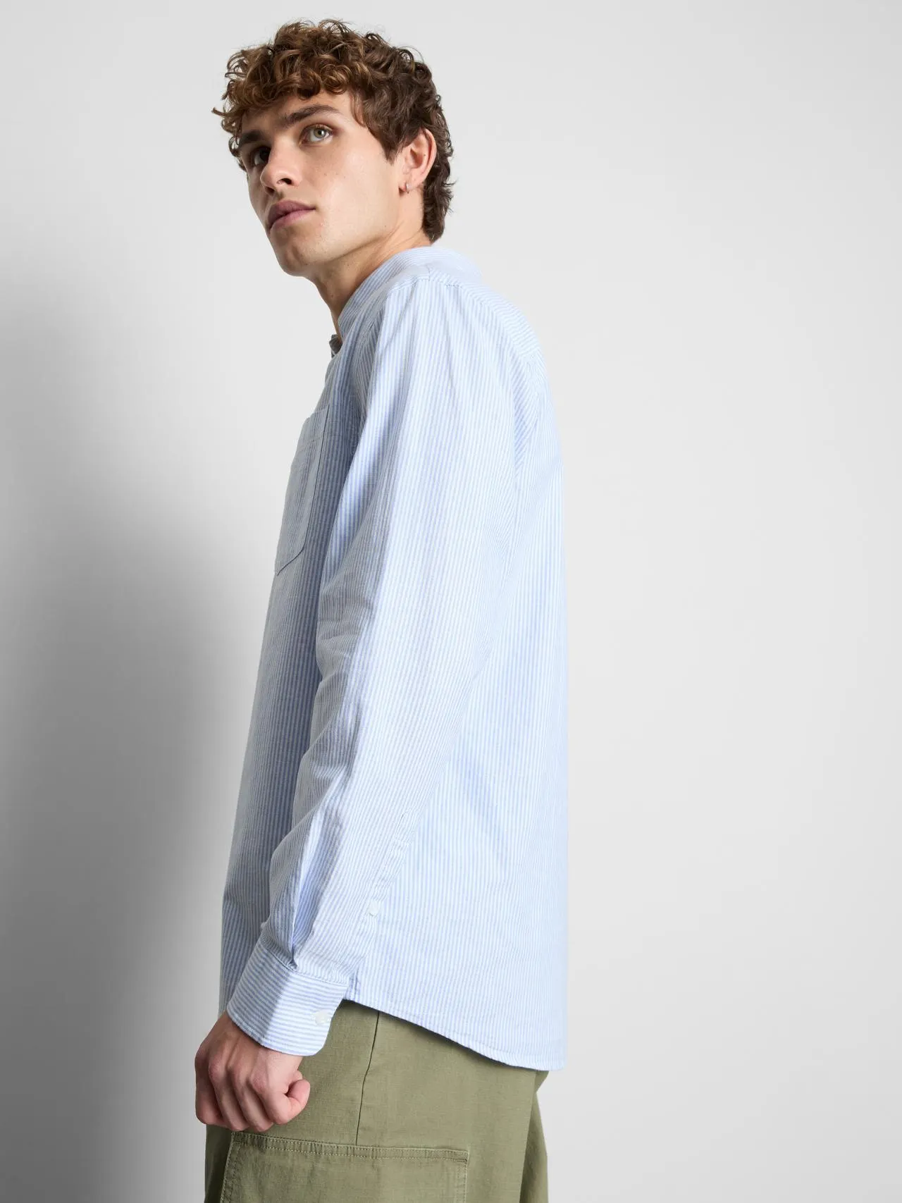 Chemise Oxford coupe regular à rayures