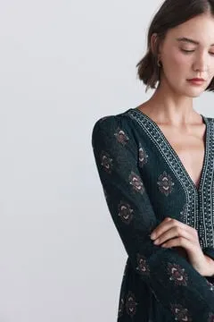 Vestido midi estampado étnico