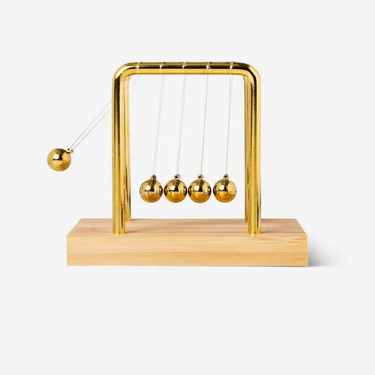 Gold Newton's cradle