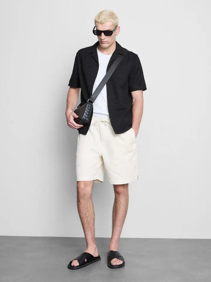 Chemise texturée à manches courtes