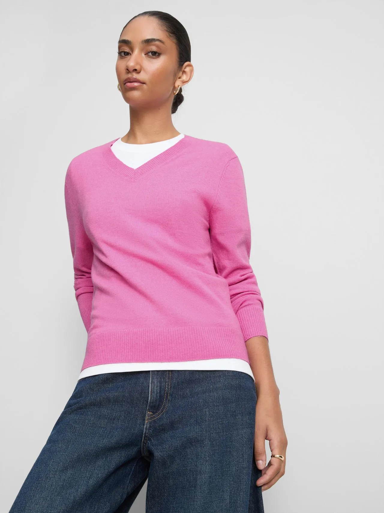 Pull tricoté à col en V