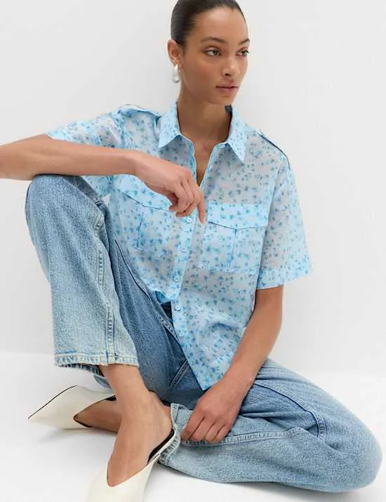 Utility-Hemd mit hohem Lyocellanteil und Blumenmuster