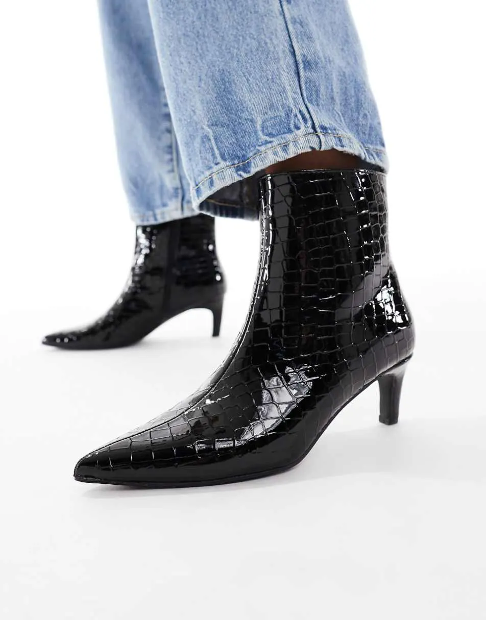 New Look croc heeled boot in black
