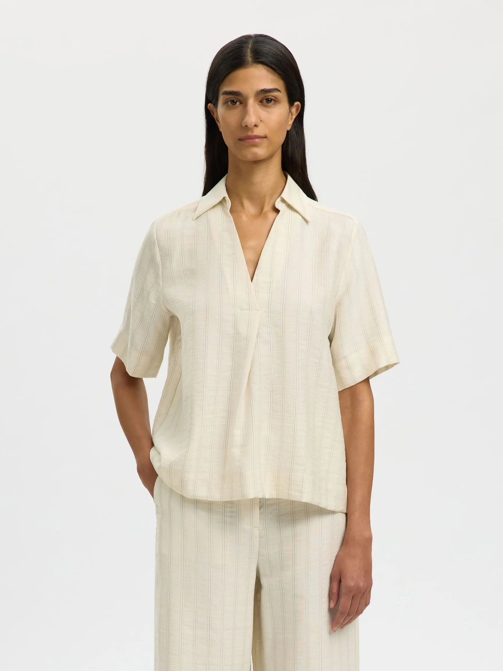 VISKOSEBLANDING BLUSE MED 2/4 ERMER