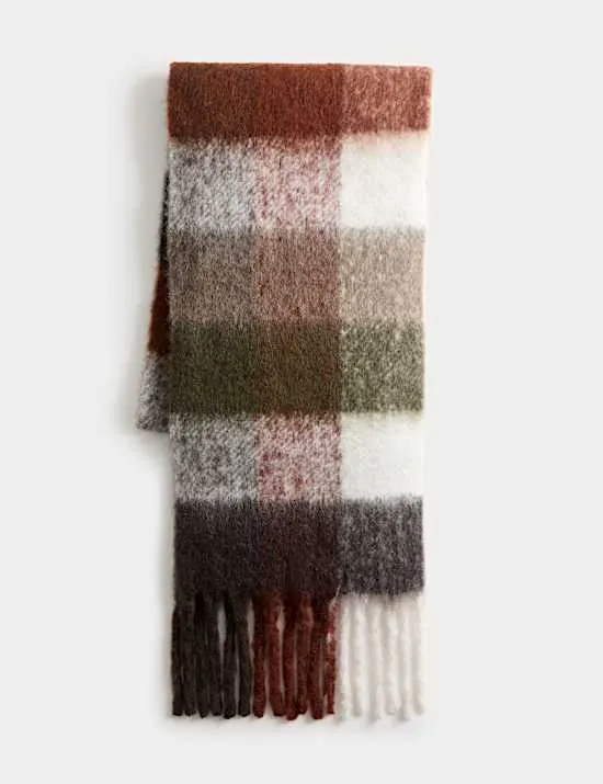 Chunky Gingham Tassel Scarf with Wool