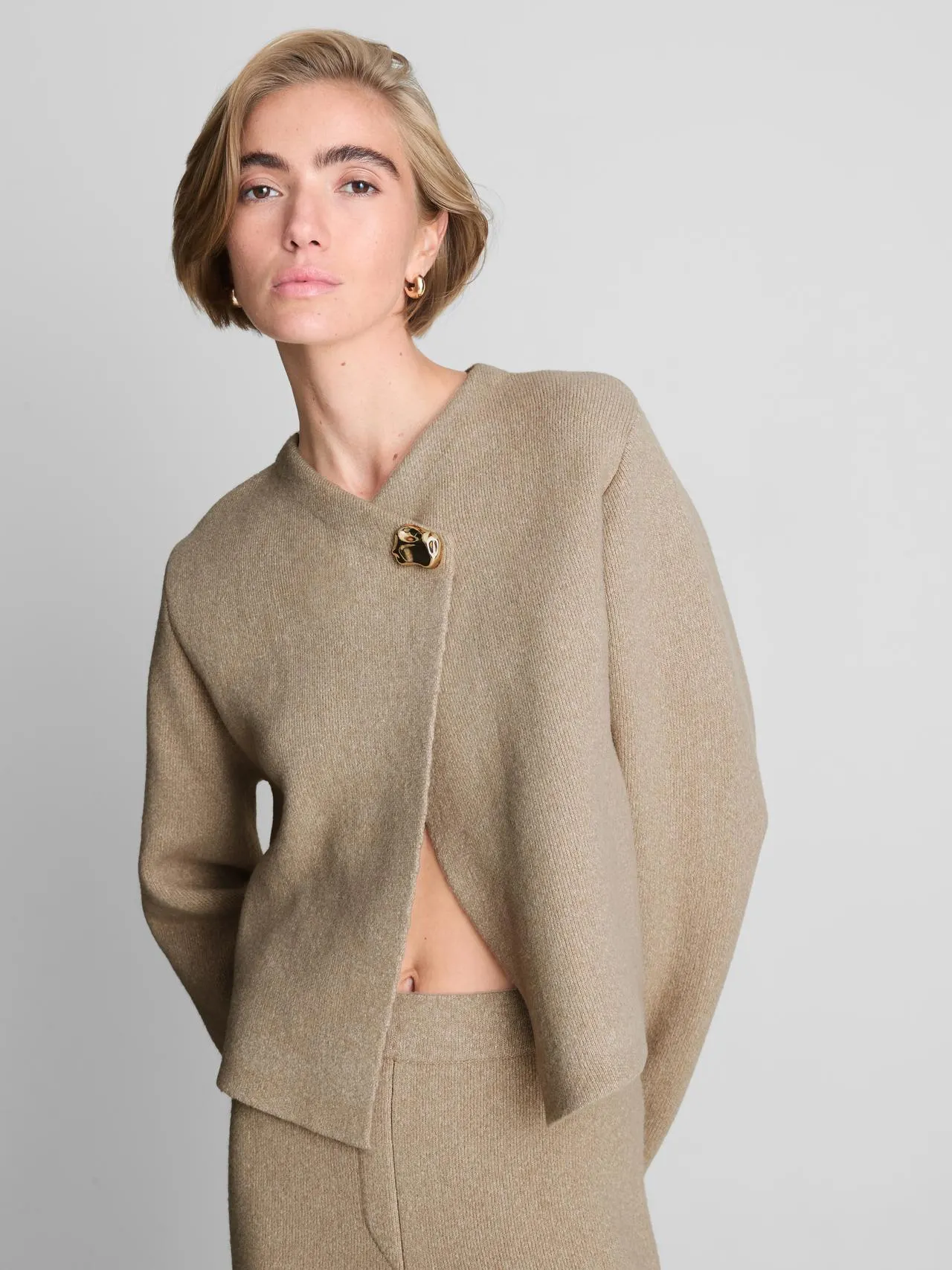 Gilet croisé à bouton fantaisie