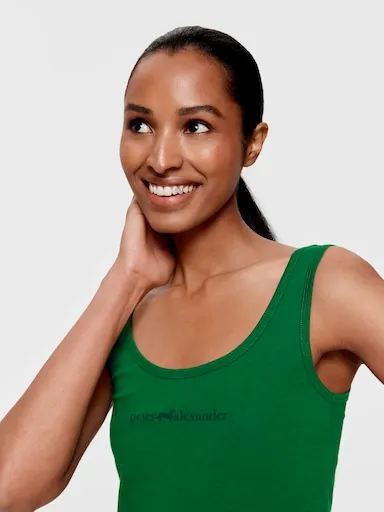 Holly Green P.A. Logo Tank