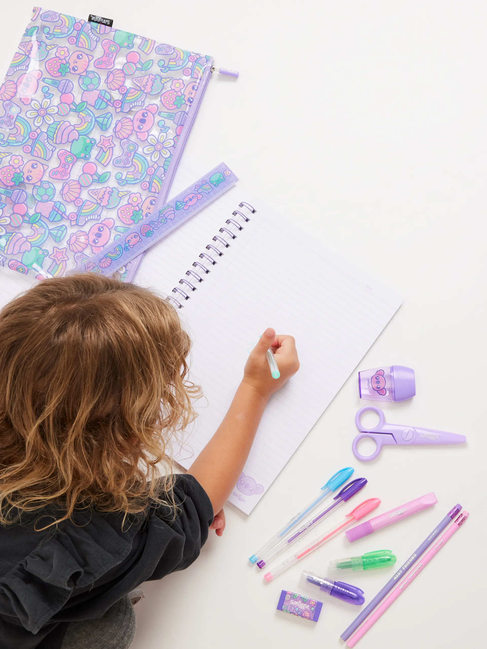 Curious A4 Essentials Stationery Gift Pack