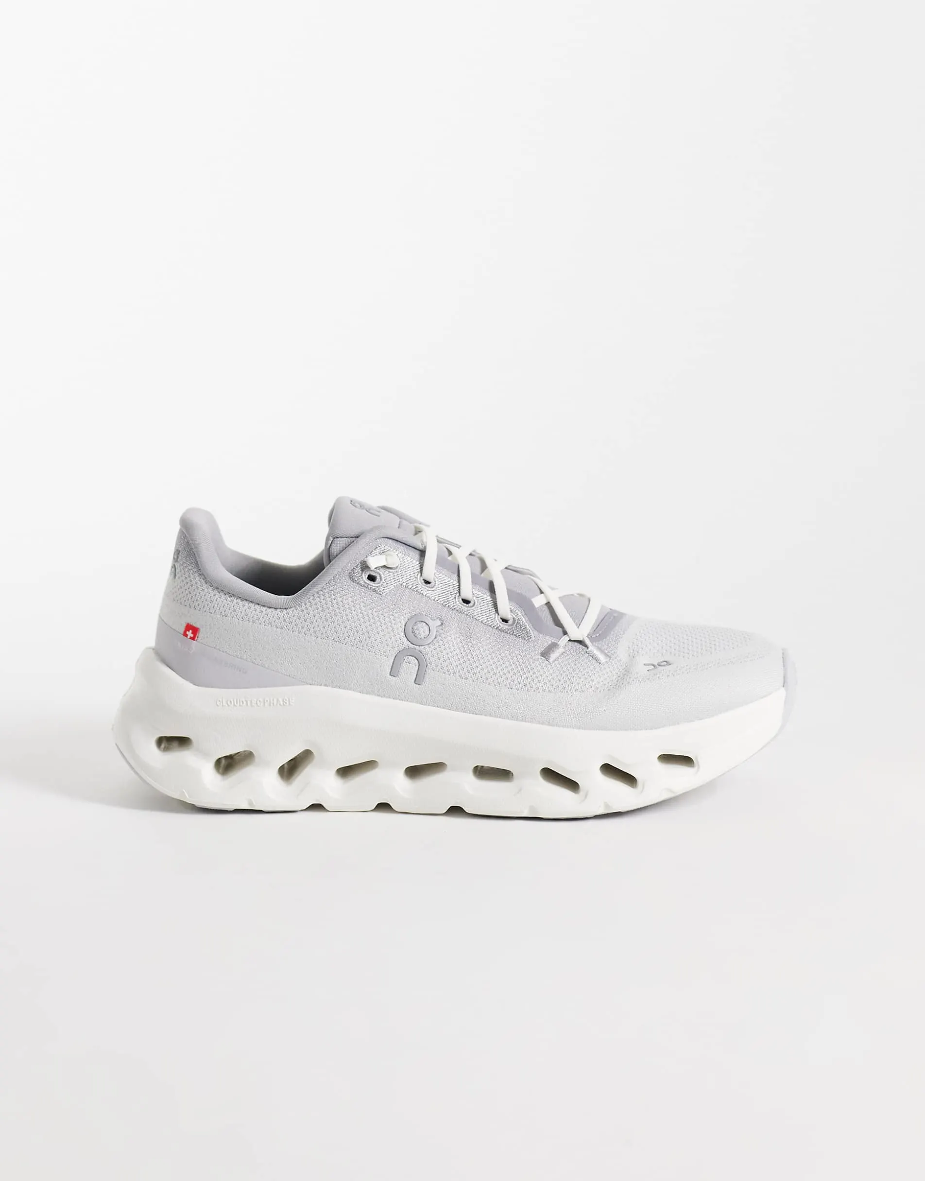 ON Cloudtilt All Day trainers in grey and silver
