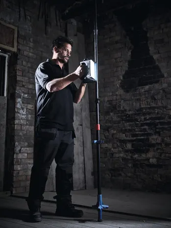 Trépied pour projecteur de chantier - Erbauer