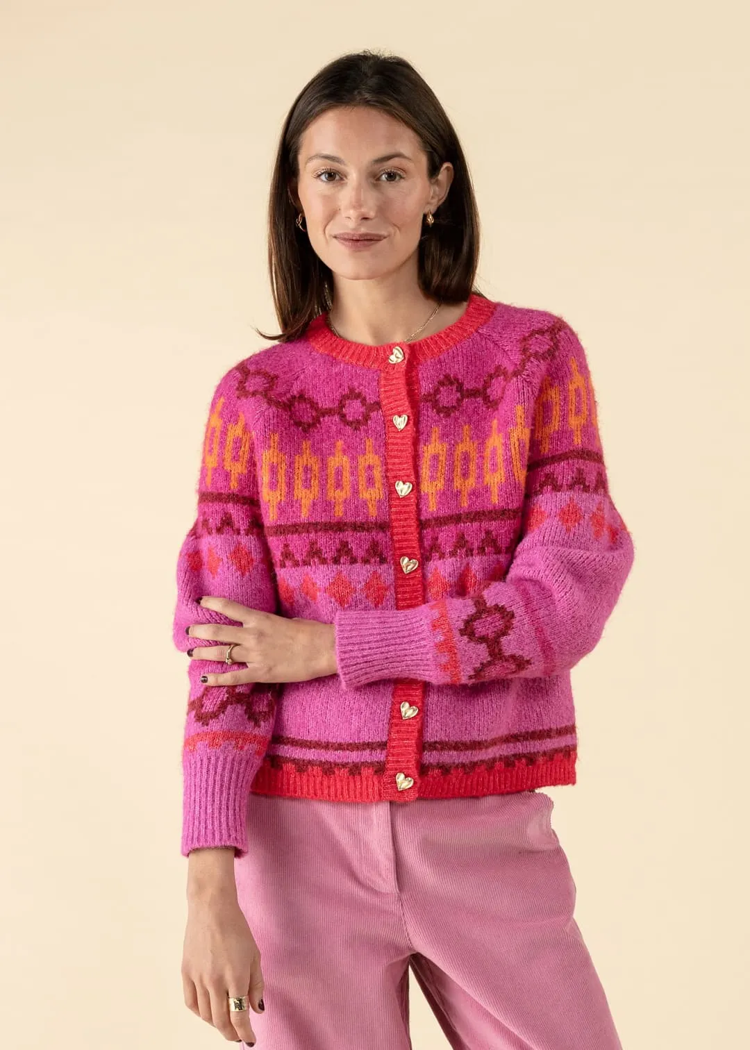 Jacquardstickad cardigan med hjärtknappar