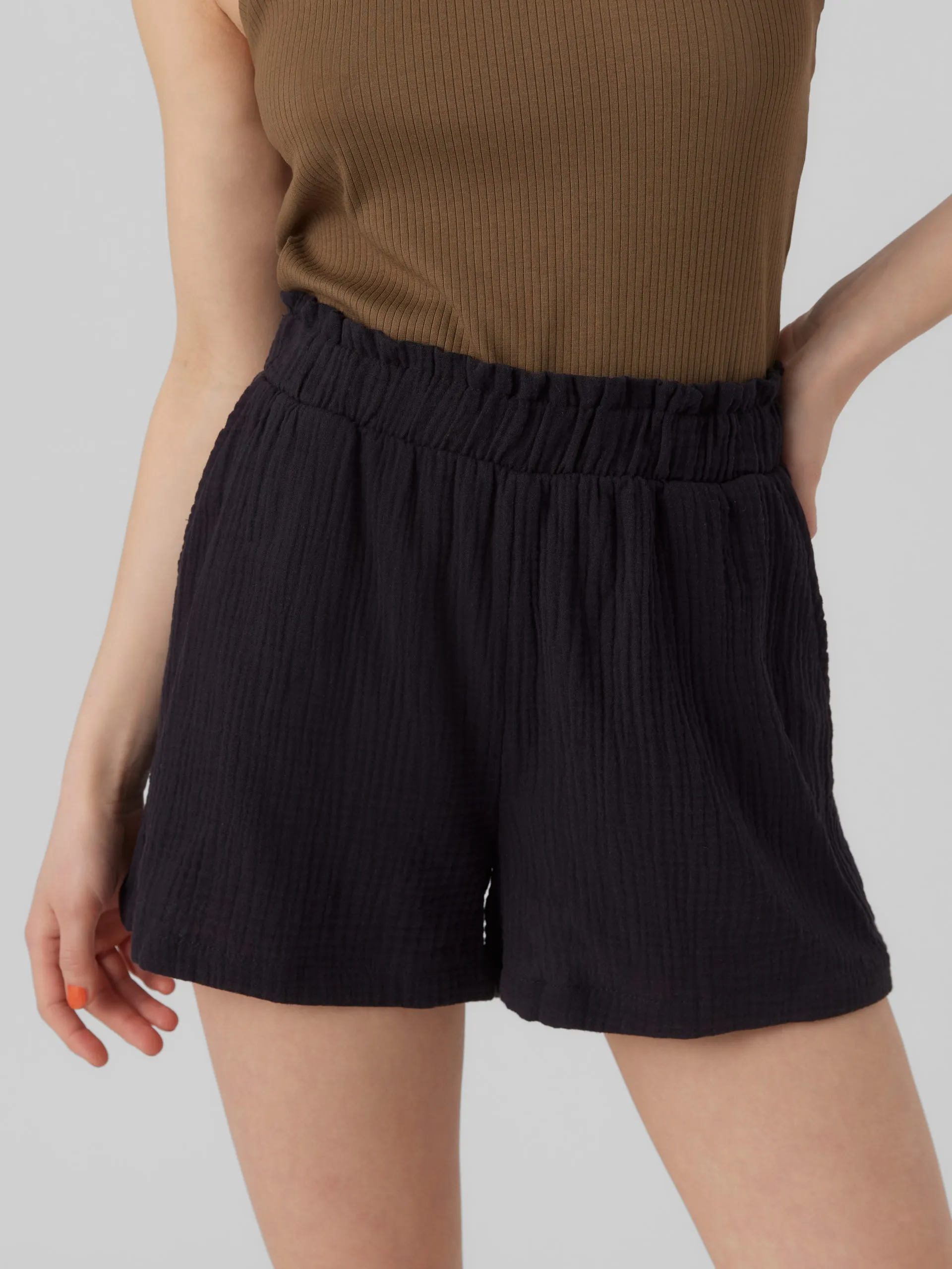VMNATALI Shorts