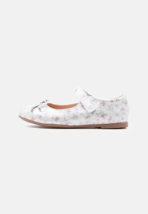 Ballerina med reim - pearl white