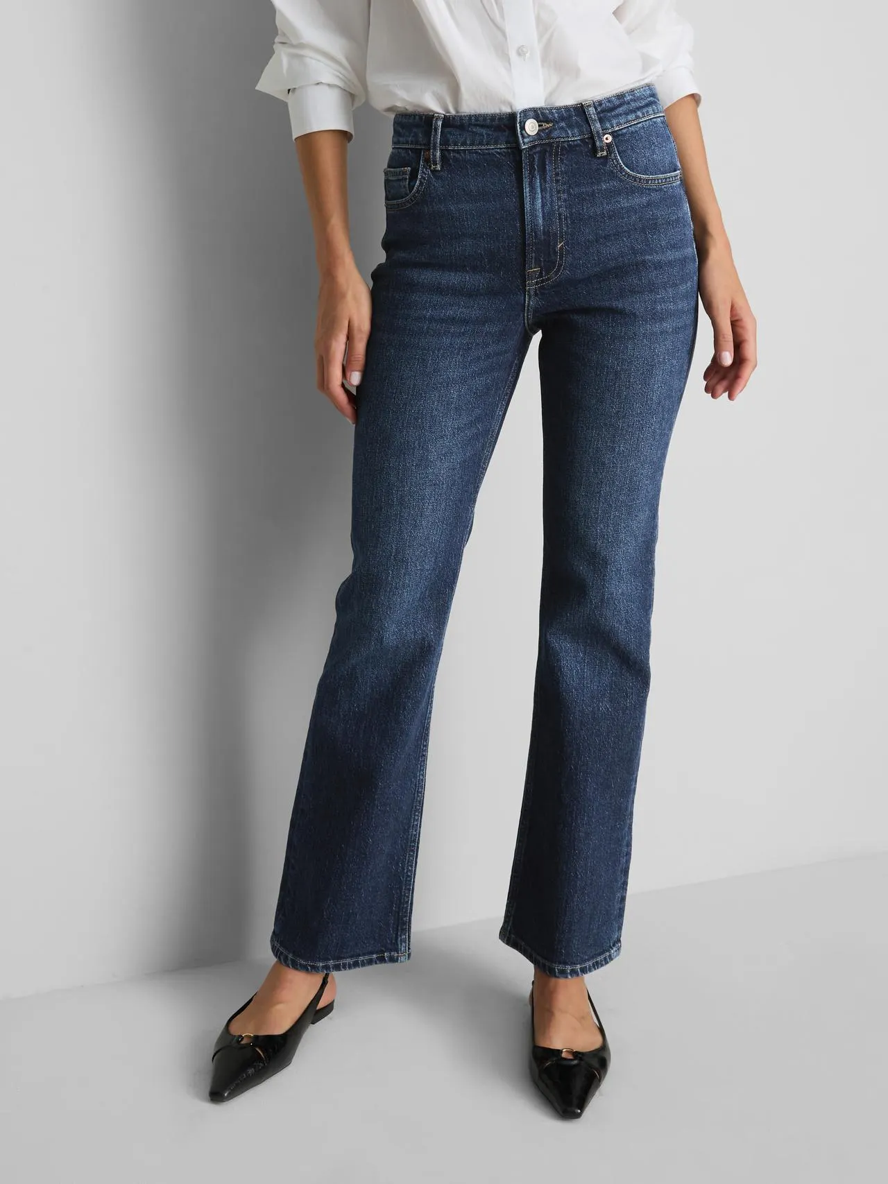 Jean bootcut en denim de coton à taille mi-haute