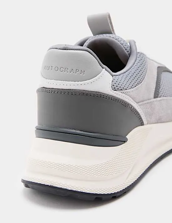 Sportturnschuhe mit Mesh