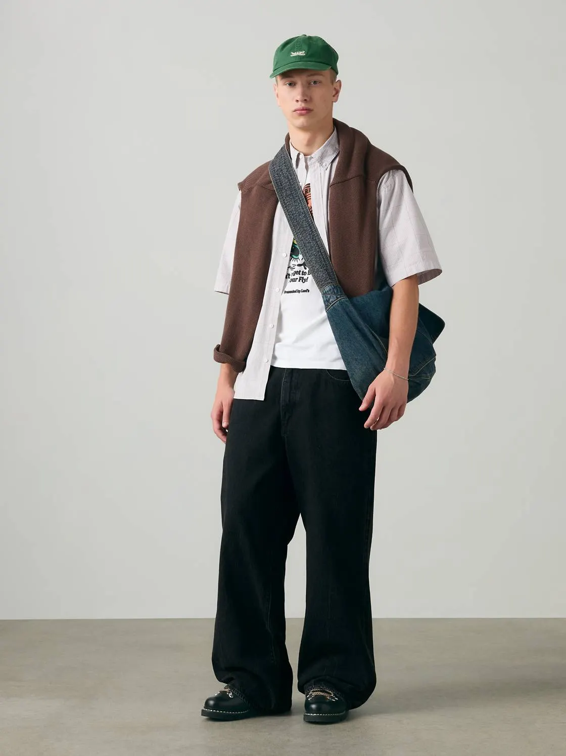 Short Sleeve Roam Loose Lightweight Shirt
