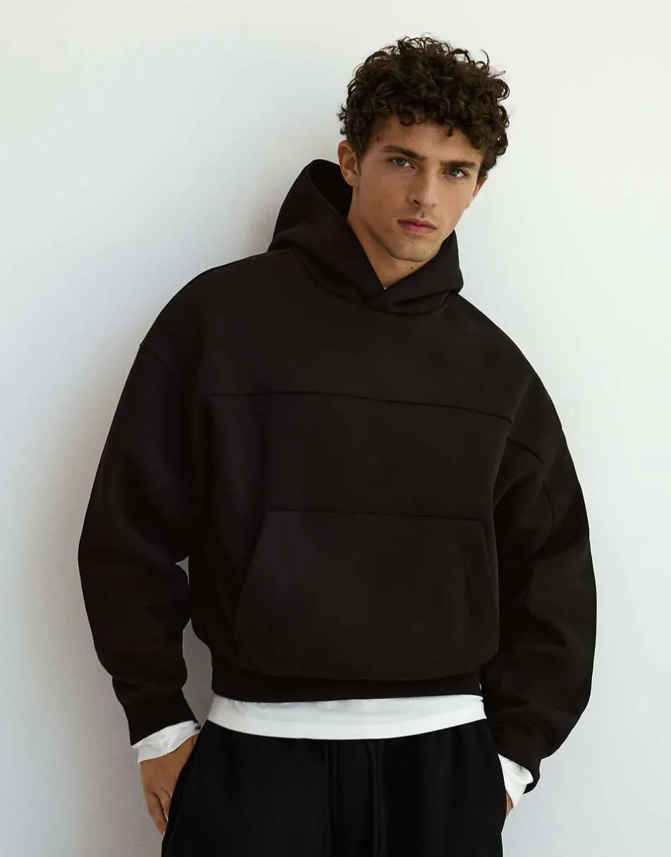 Bershka Boxyhoodie in black