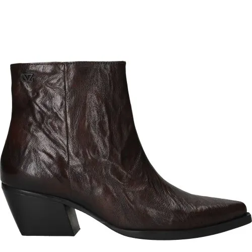 Lazamani River