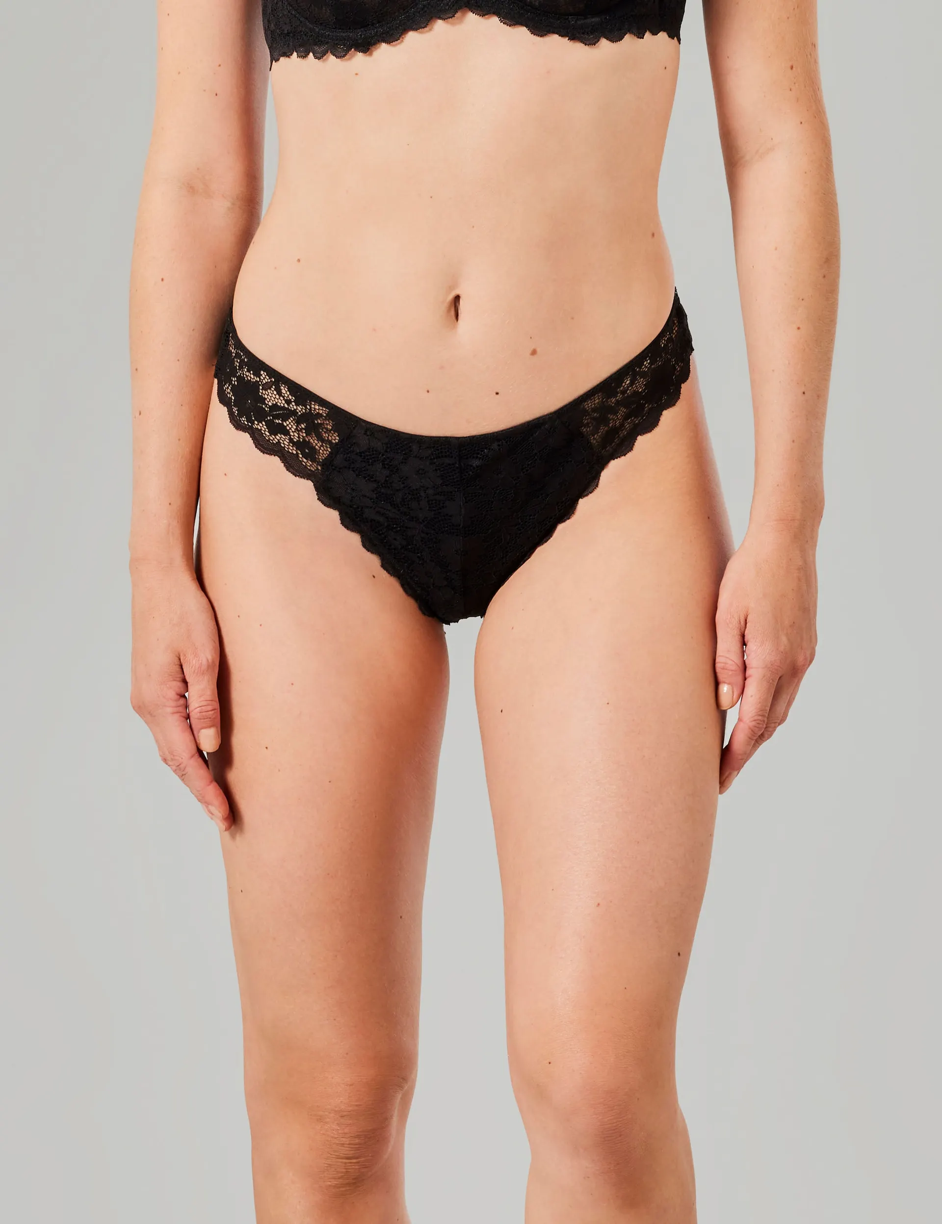 Madelon brazilian slip zwart