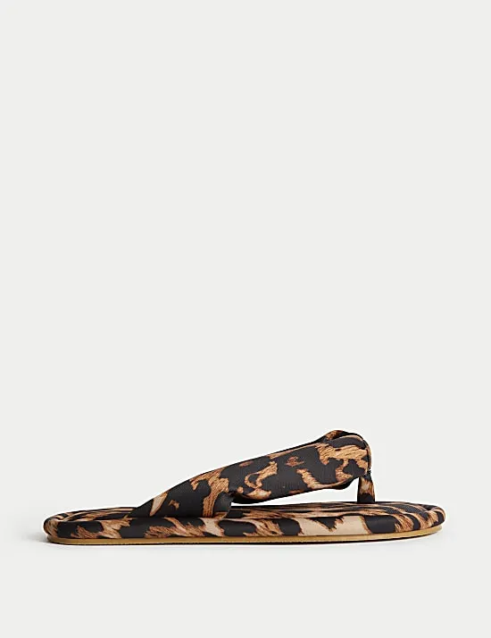 Leopard Print Slider Slippers
