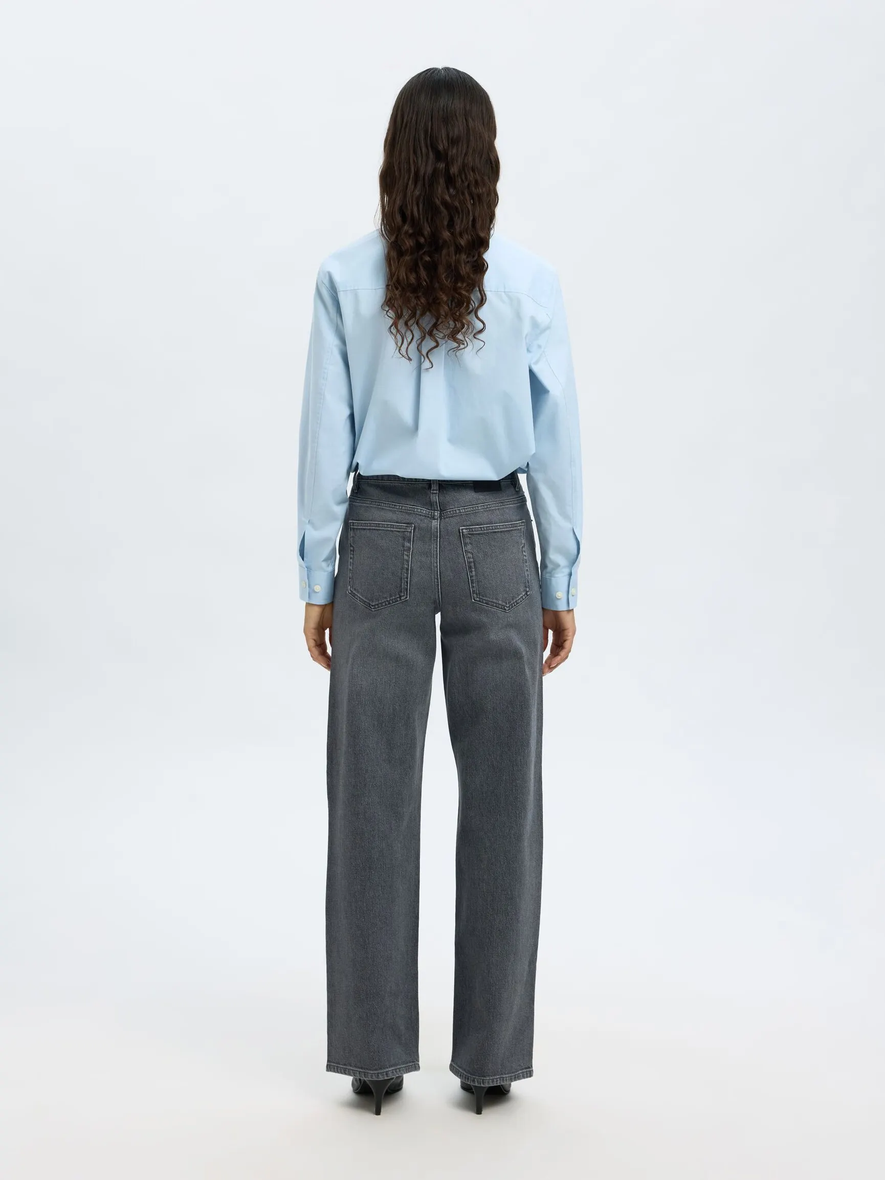 HIGH WAISTED JEANS MED VIDE BEN