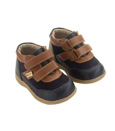 Calzado de 100% Cuero Elias | Línea Pasitos