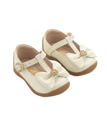 Calzado de 100% Cuero Daniella | Línea Pasitos