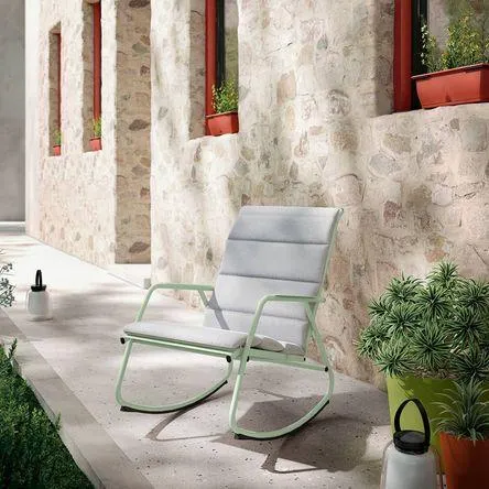Silla de exterior mecedora Rocking verde Agave Naterial