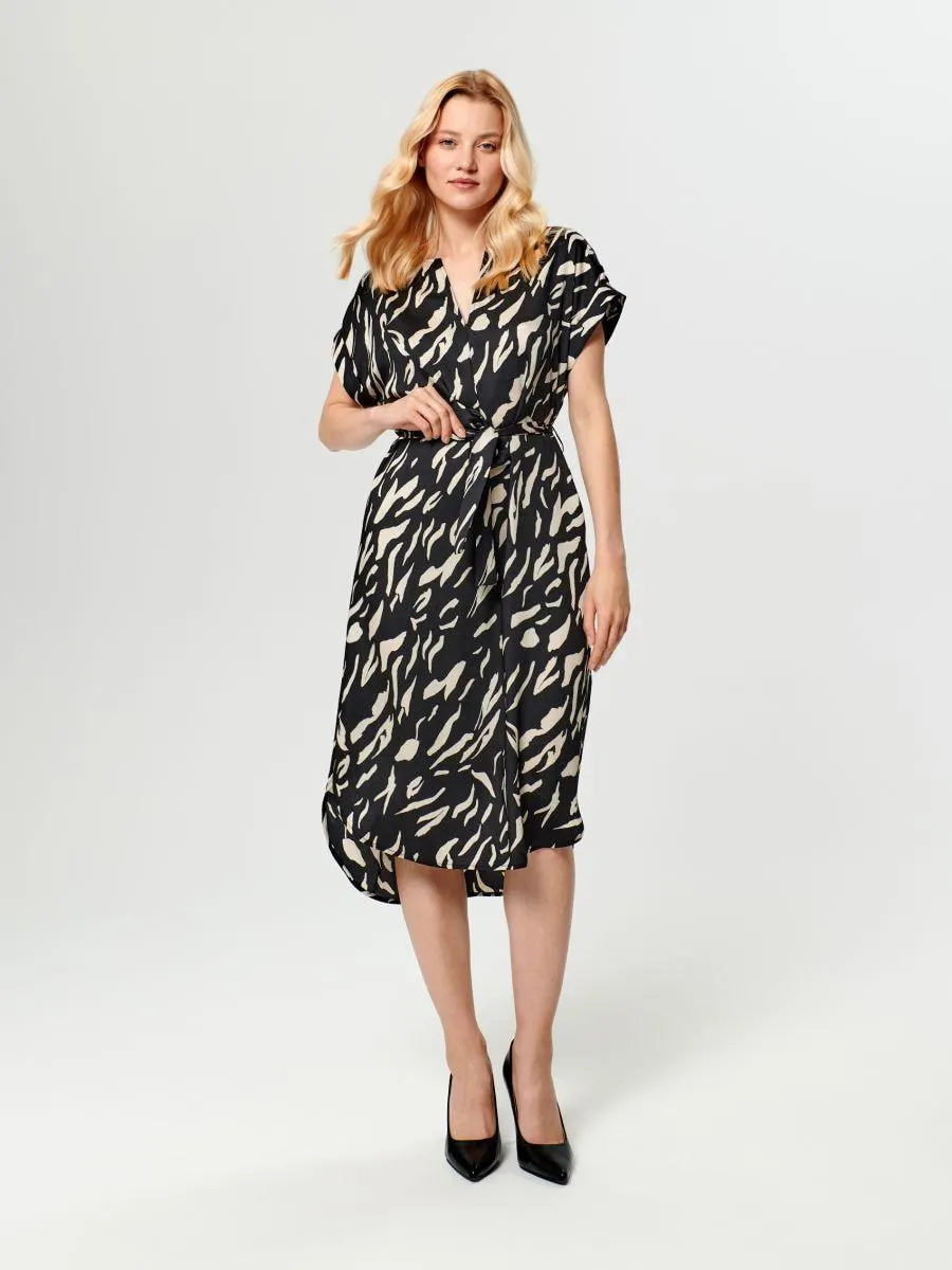 Sukienka midi z wiązaniem w talii