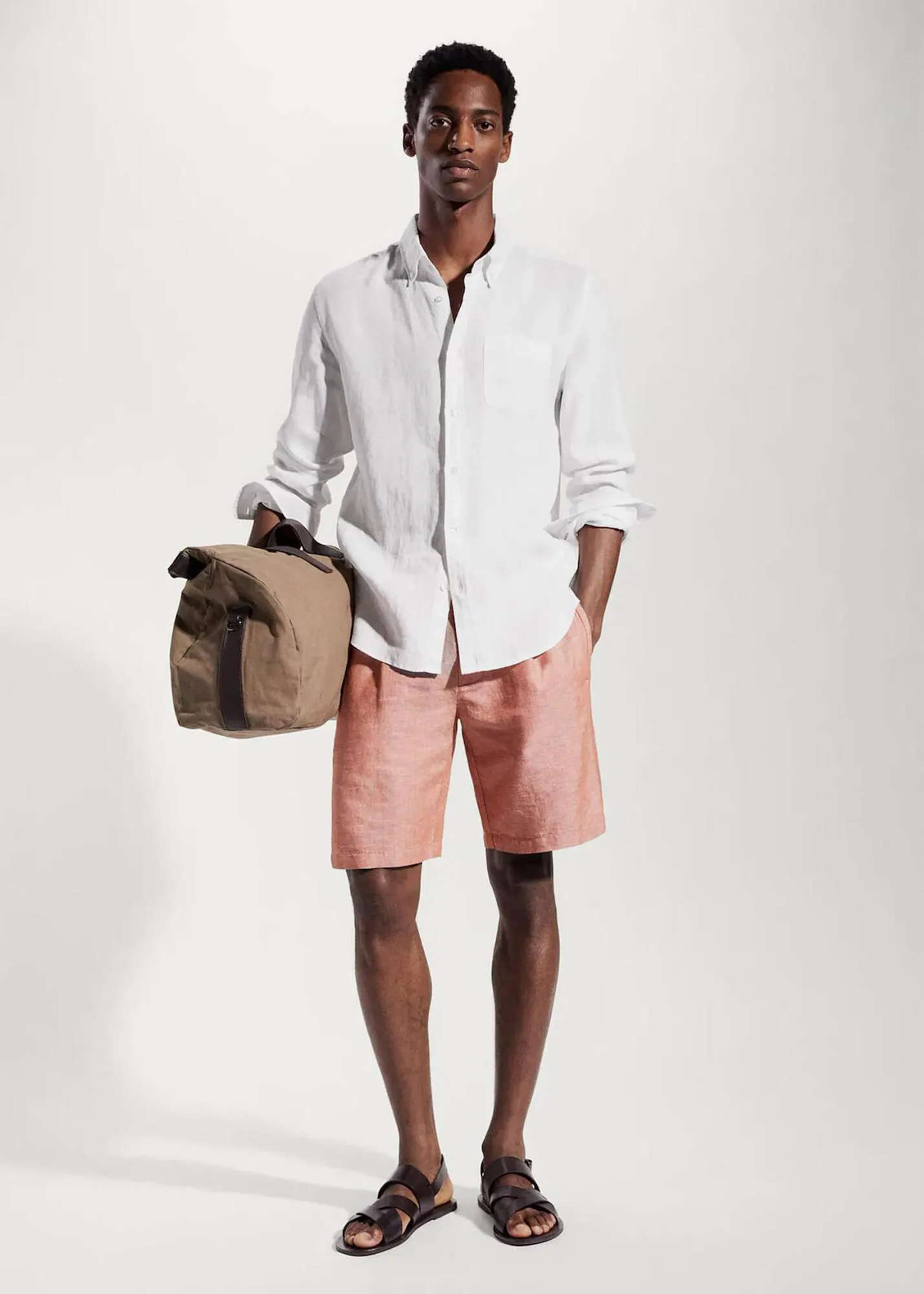 Gazetka MANGO gazetka od 31 maja do 14 lipca 2023 - Strona 4