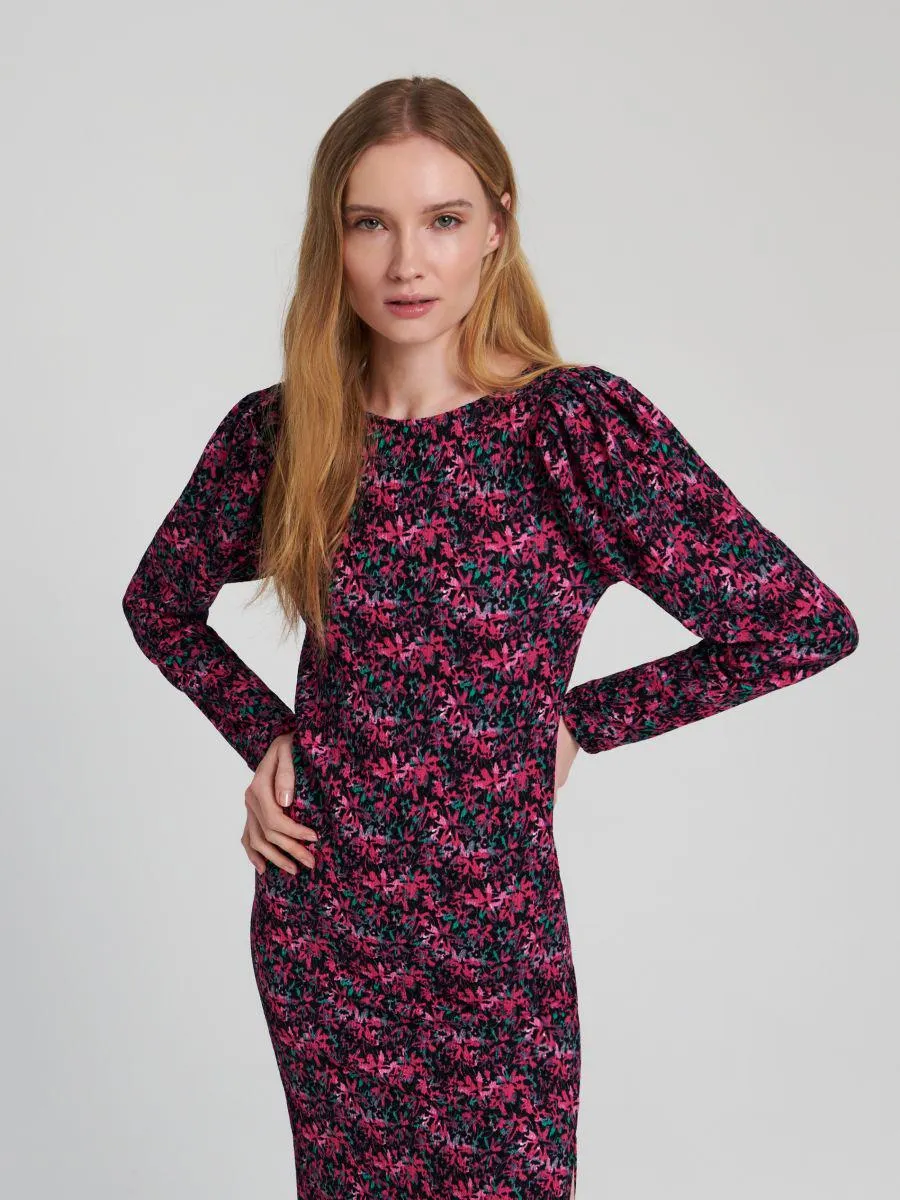 Sukienka midi w kwiaty