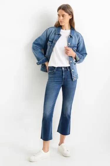 Bootcut jeans - mid-rise waist