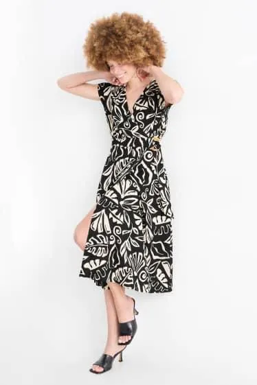 Wrap dress - patterned - textured