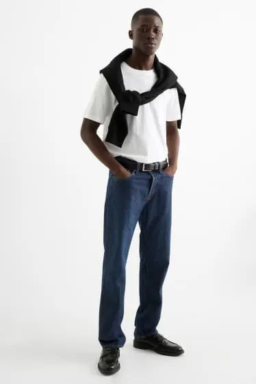 Regular jeans with button fly