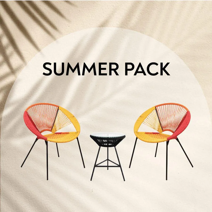 Conjunto de jardim com cadeiras e mesa de apoio