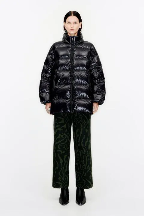 Casaco acolchoado de penugem midi preto