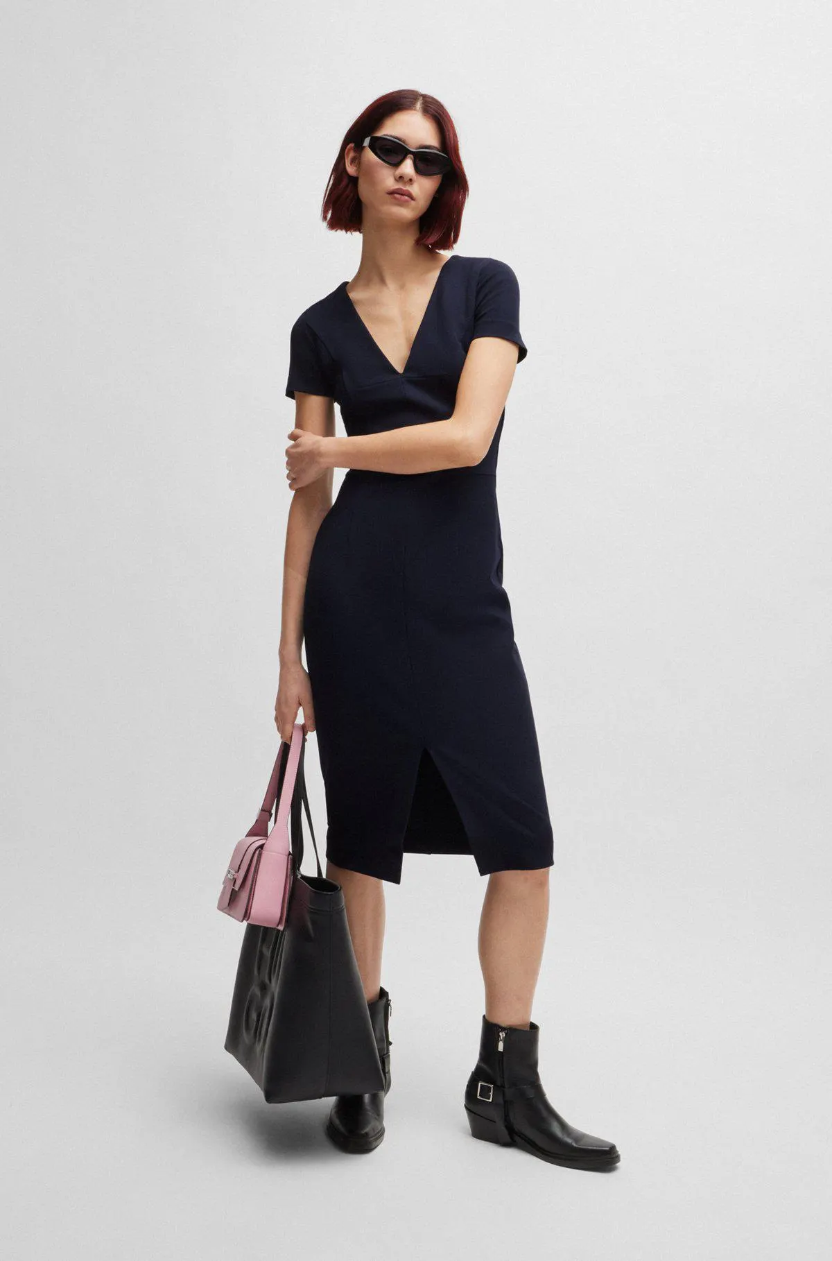 Vestido jersey com gola em V e abertura frontal