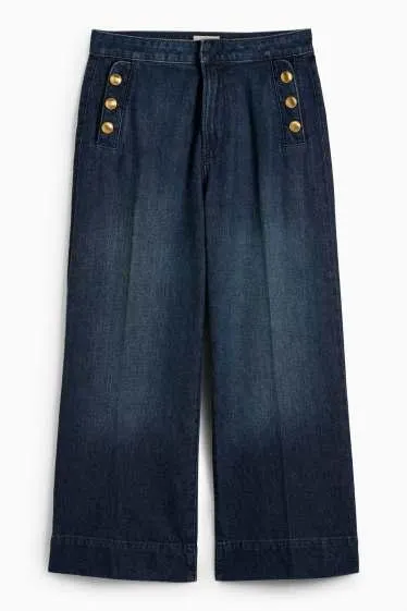 Wide leg jeans - mid-rise waist