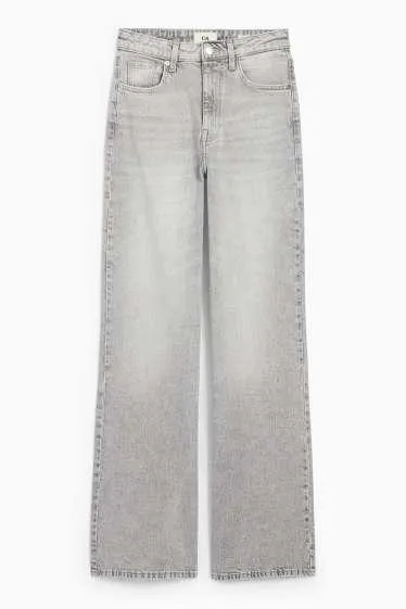 Wide leg jeans - high waist