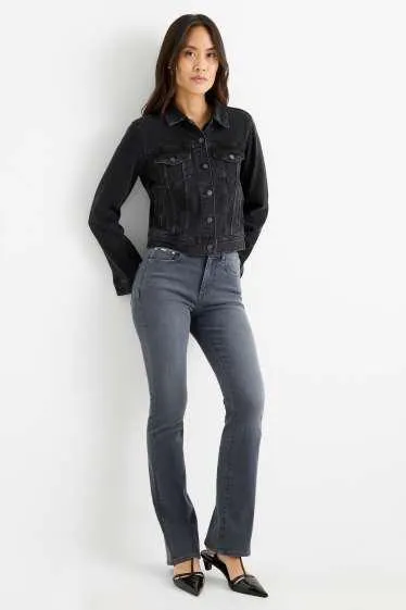 Bootcut jeans - mid-rise waist - shaping jeans - LYCRA®