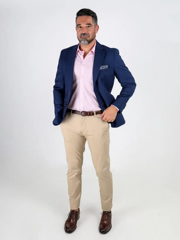 Blazer liso de 100% lã fria