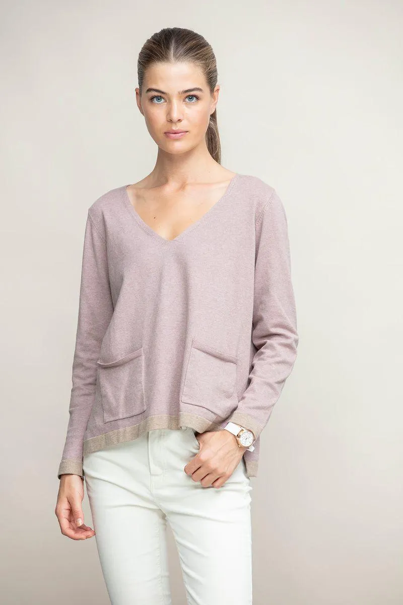 Camisola com contraste e bolsos