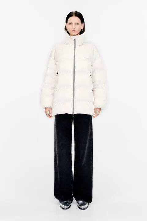 Casaco acolchoado de penugem midi bege