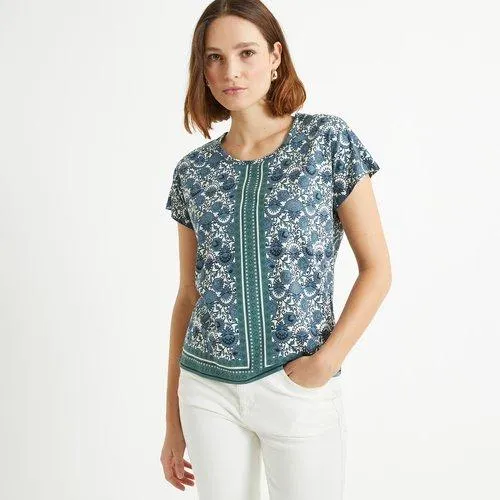 Blusa de gola redonda, mangas curtas, estampado floral