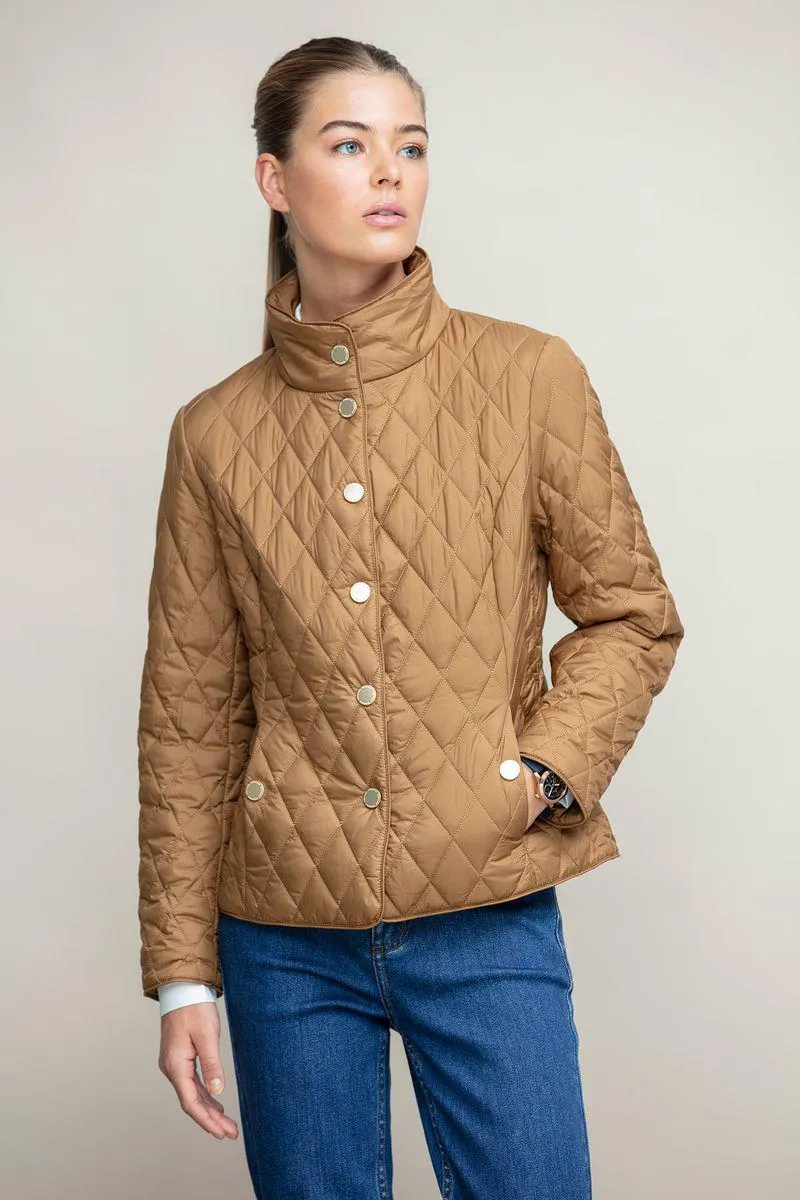 Casaco acolchoado com gola