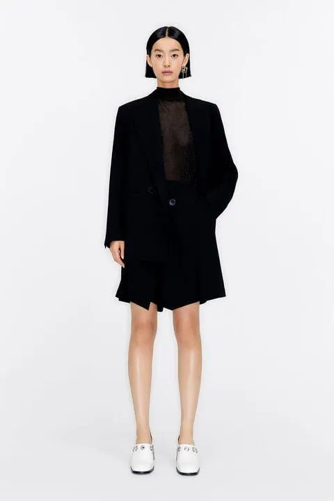 Saia-calça evasé preta