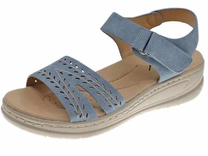 Casual sandal for woman
