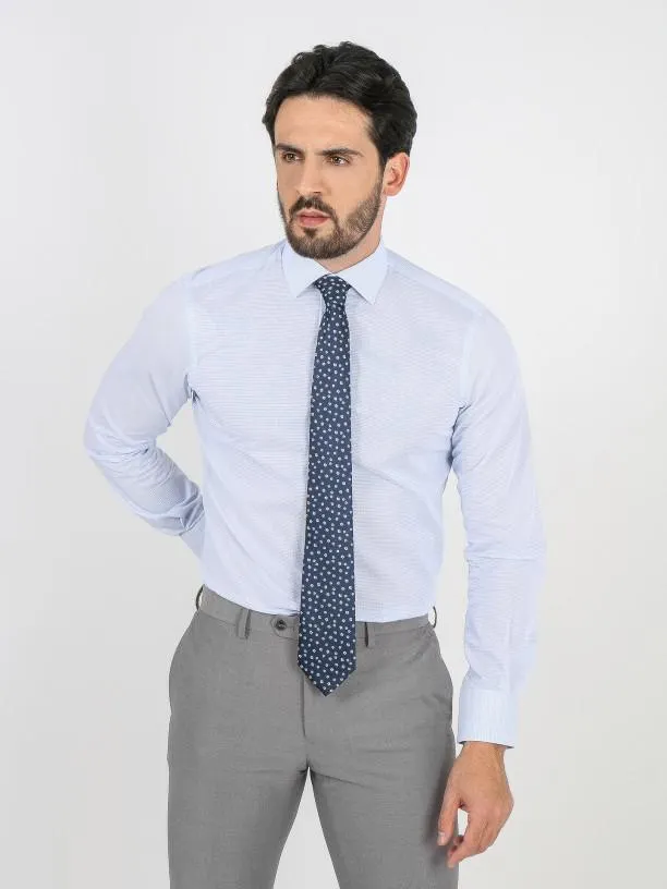 Camisa clássica padrão geométrico