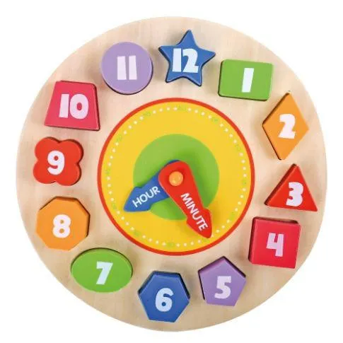 Relógio de atividades de madeira